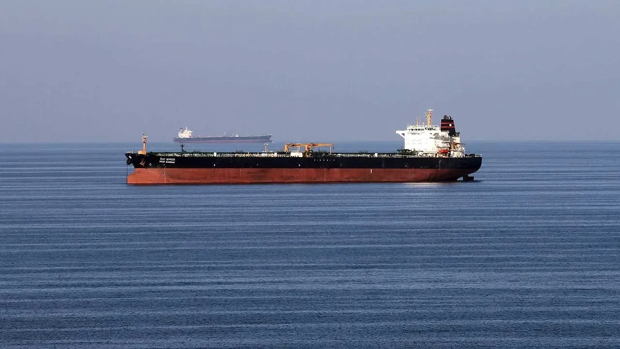 81750607290 Oiltankers