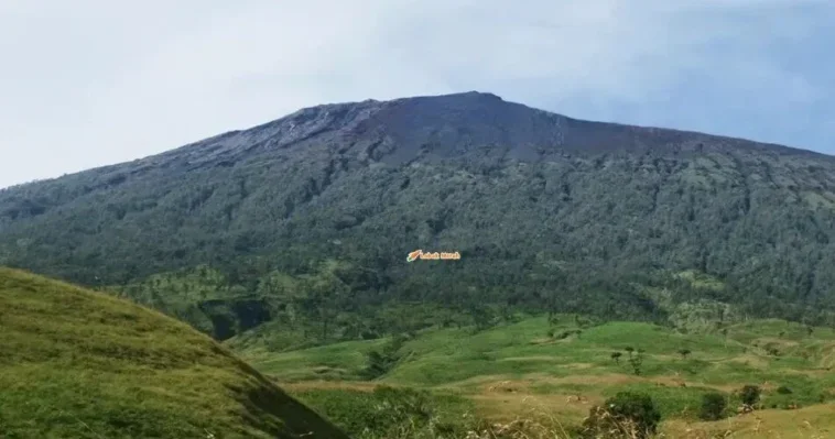 gunung rinjani indonesia