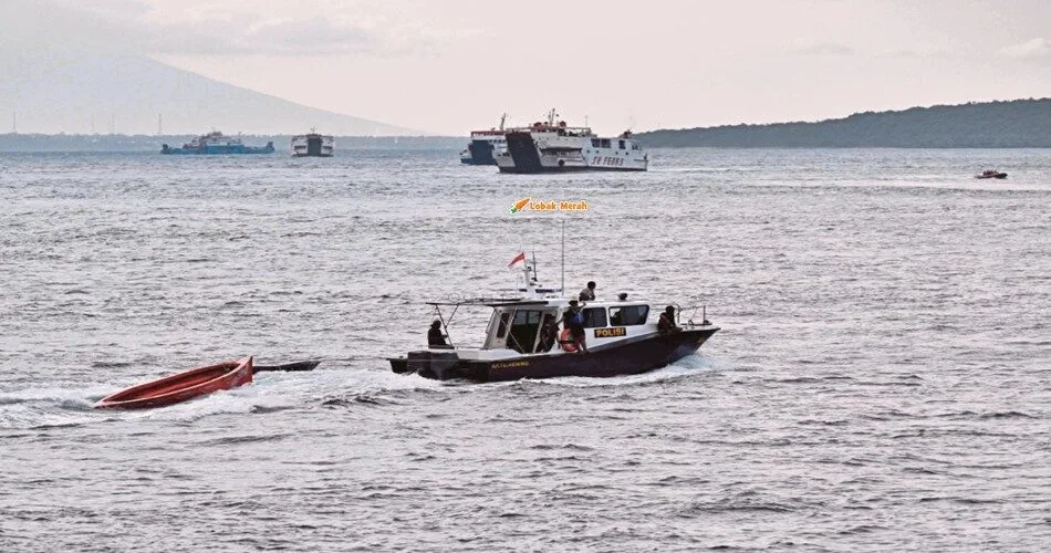 Mungkin Terperangkap Dalam Feri Karam, 29 Mangsa Kemalangan Feri Di Bali Masih Belum Ditemukan