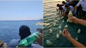 warga mesir hanyur botol ke laut untuk penduduk gaza