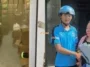 terperangkap dalam bilik sejuk beku