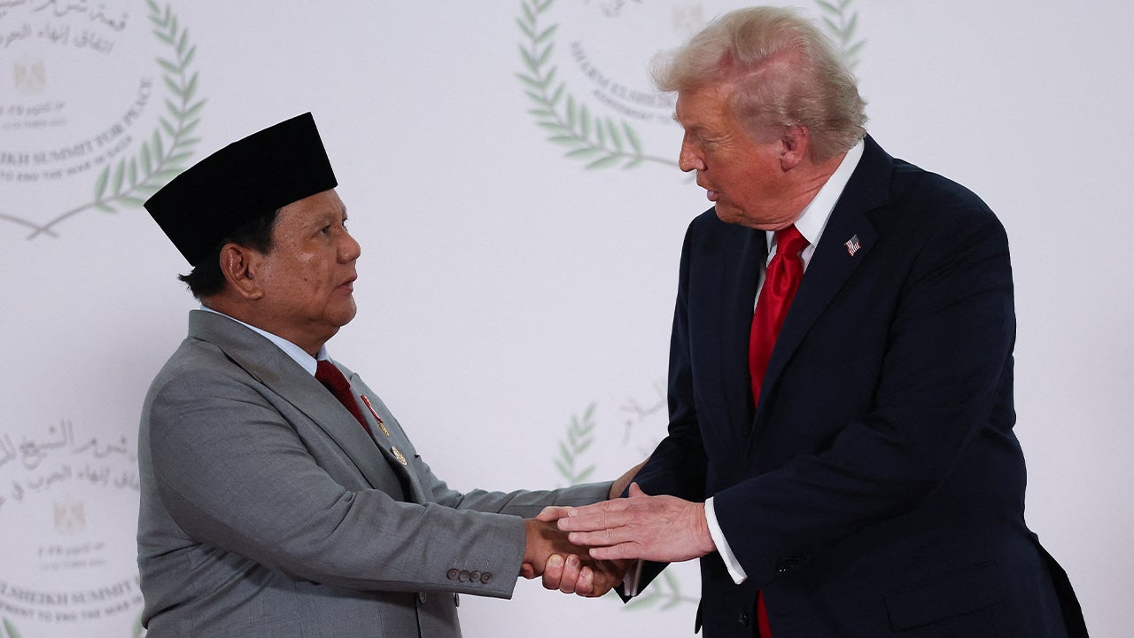 41760394510 DonaldTrumpPrabow