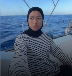 farah lee