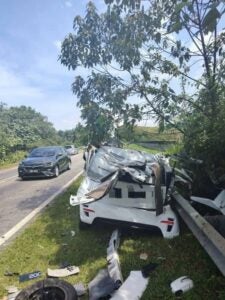 584076751 1392324435593650 32104