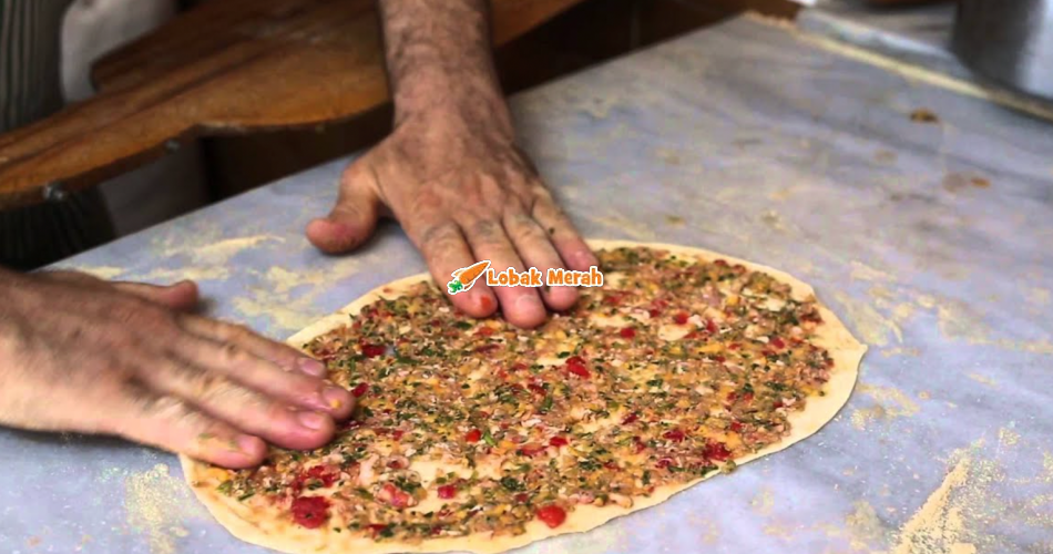 25 Orang Keracunan Lepas Makan Roti Leper Dengan Taburan Daging Cincang Di Istanbul