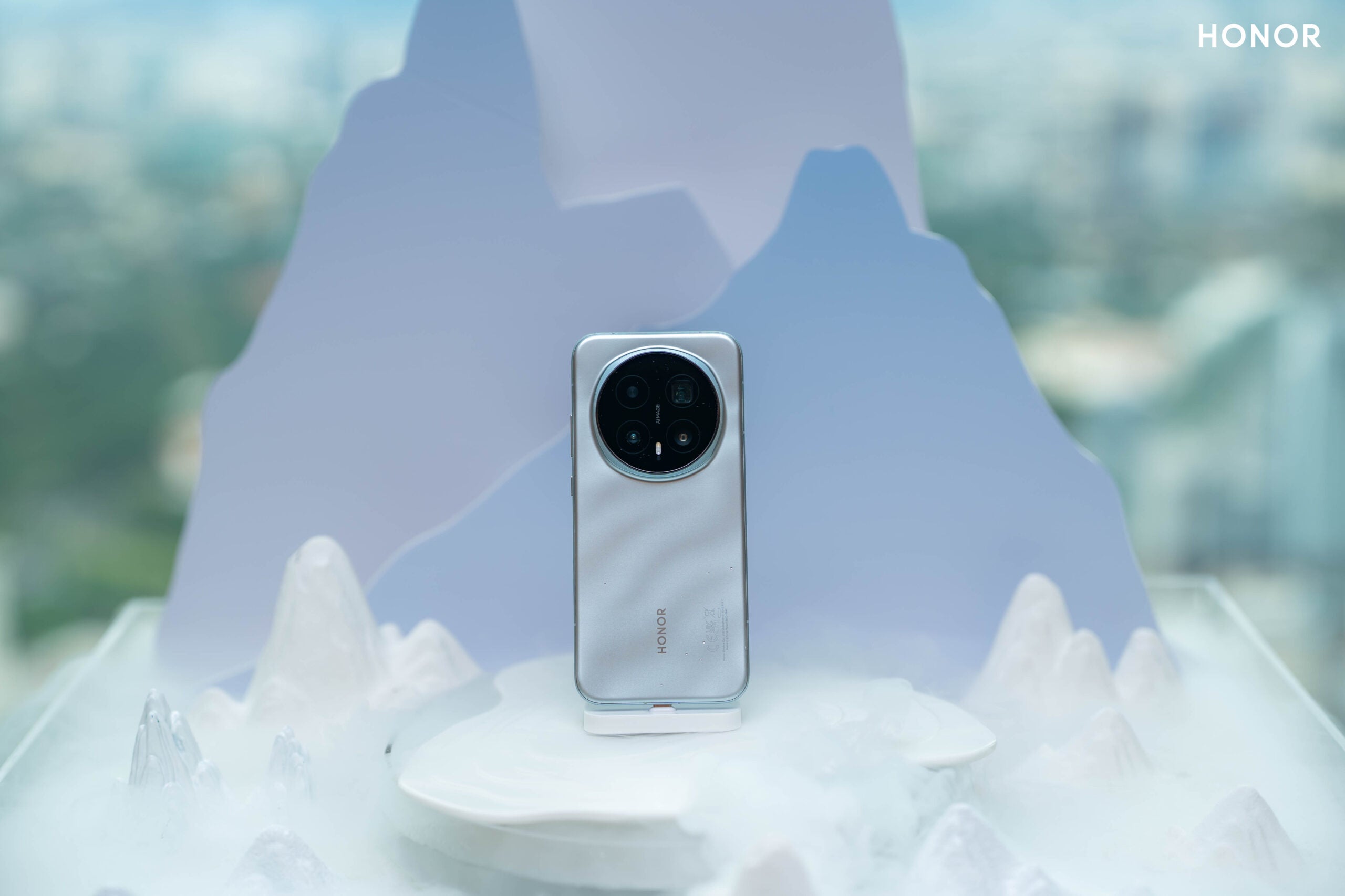 HONOR Magic8 Pro Sky Cyan 1 scaled