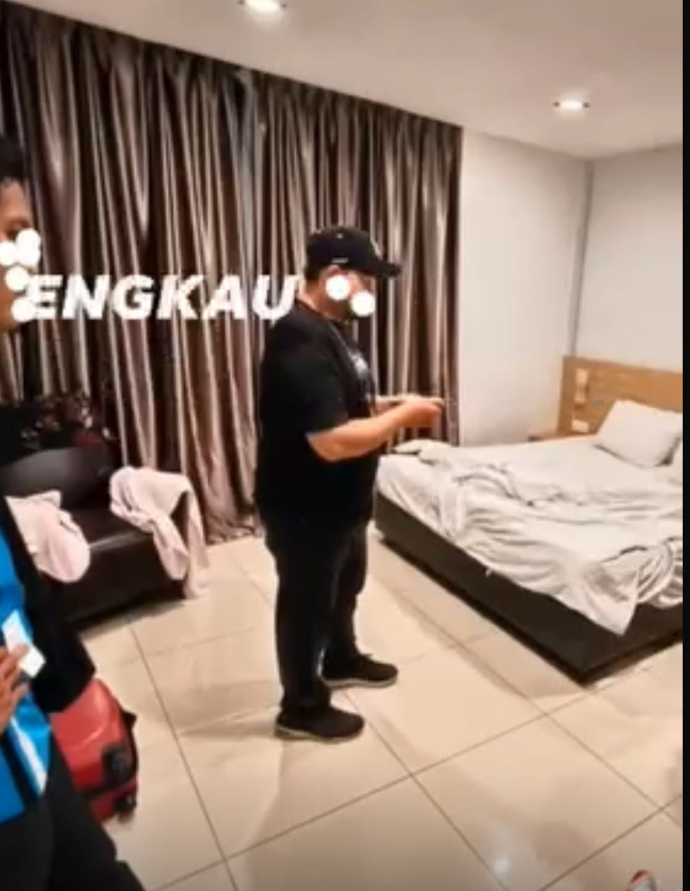 bc9bf904 0ec6 43ec a8f5 5e5d4c61ea65