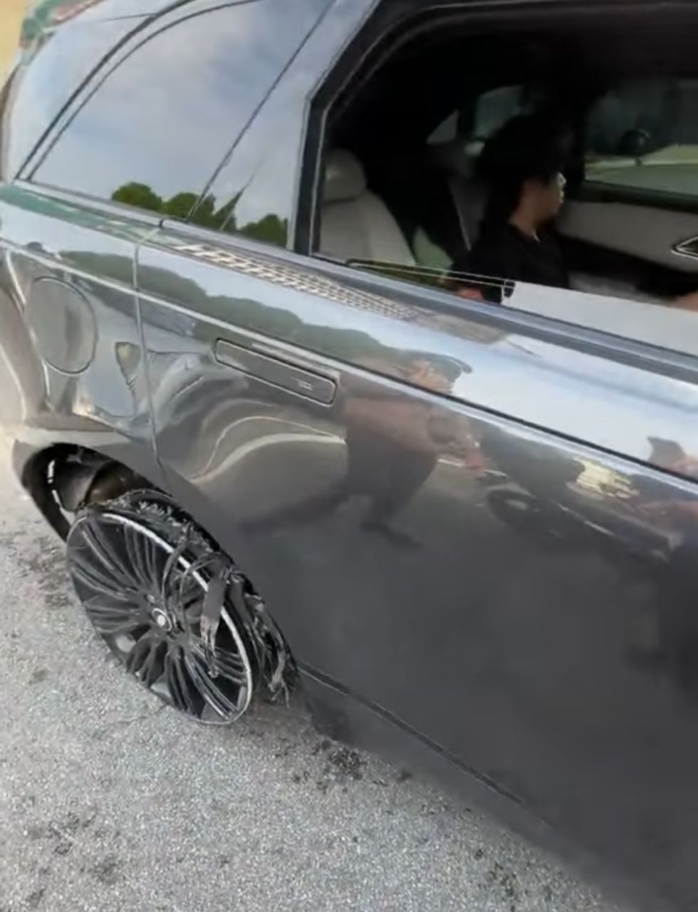 fe69df5b 68ae 4618 a3c9 b6e72a836897