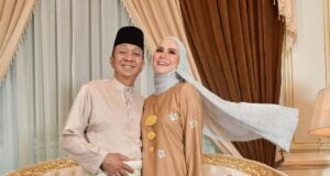 rebecca positif covid 19