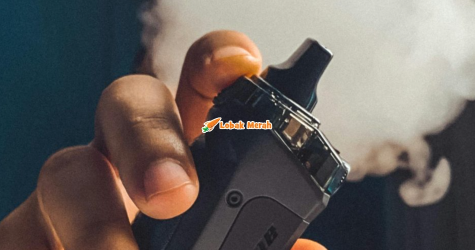 Penjara 2 Tahun, Denda RM3,000 Menanti Individu Hisap Vape Di Pahang
