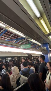 641817728 17950147674098971 659365228590025275 N