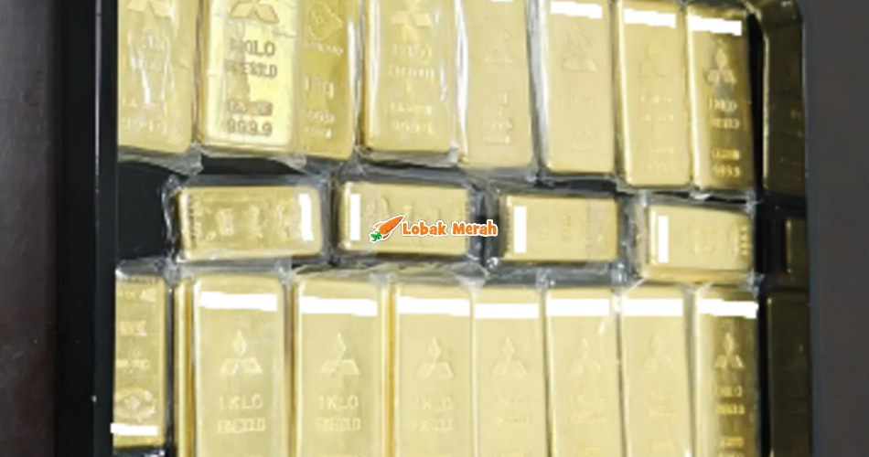 Bandar Osaka Terima 21kg Jongkong Emas Dari Penderma Misteri Untuk Baiki Sistem Air