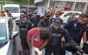 Suspek Enam Rangka Manusia