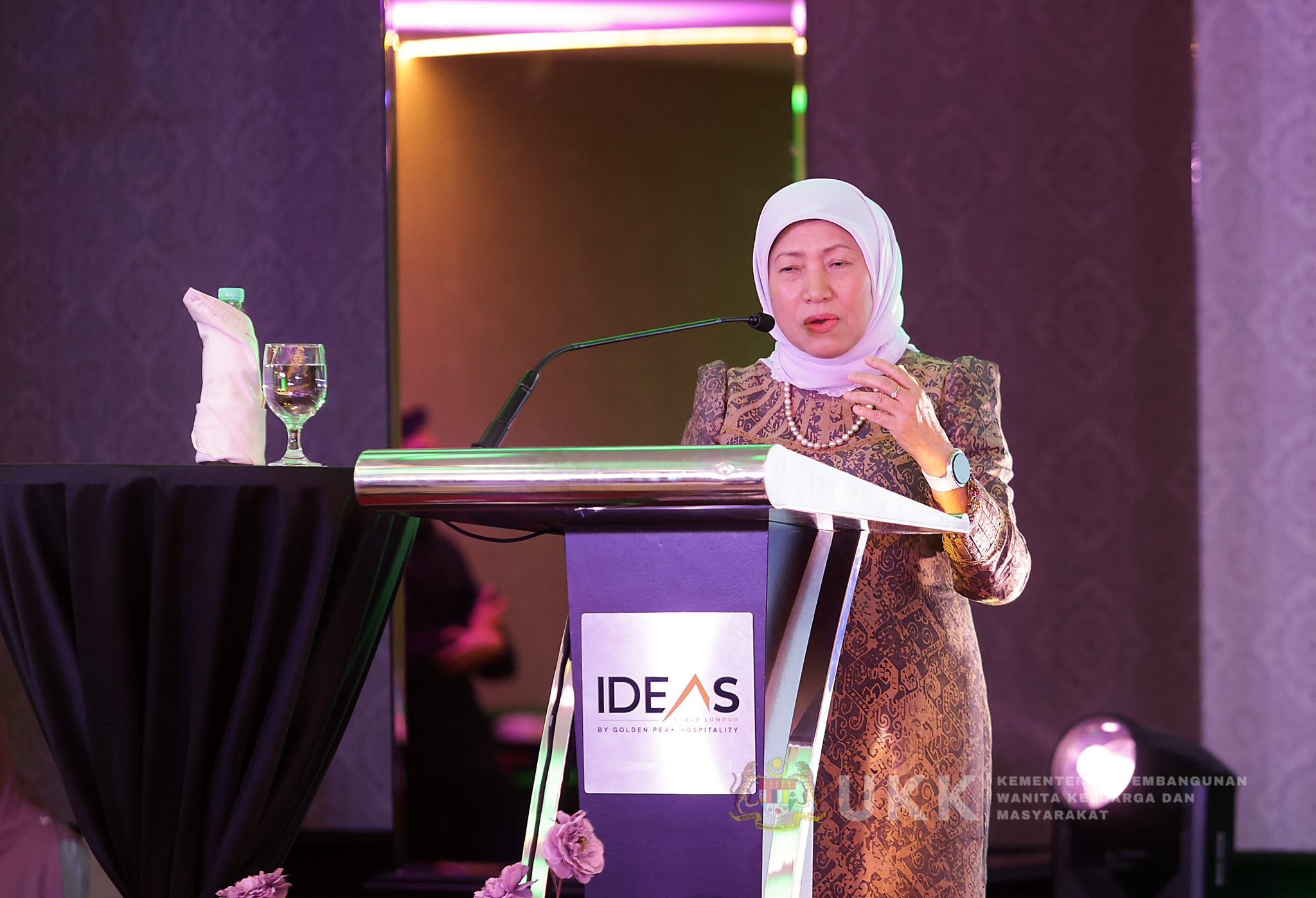 669604185 1401262625380423 343702415477380380 N