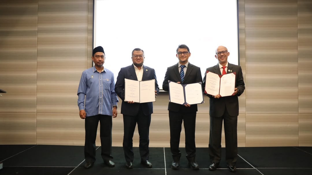 Bank Rakyat Maybank